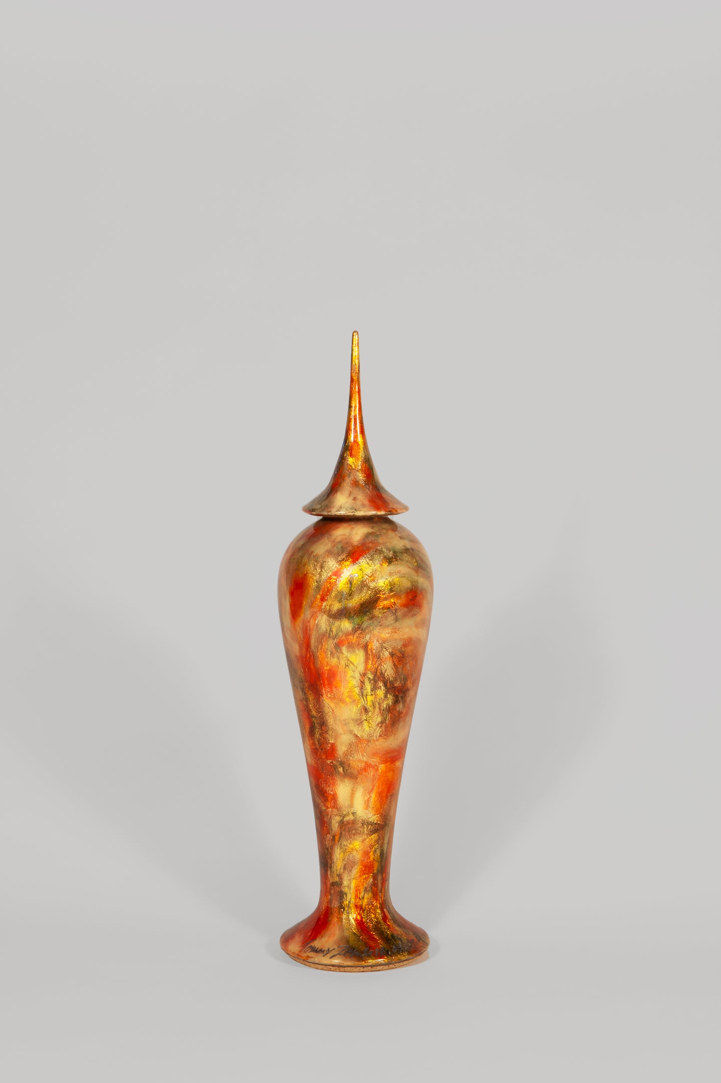 Jarre contemporaine Feuille de bronze oxydé orangé