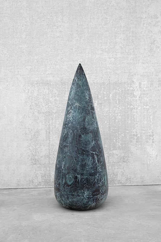 Carved Pendule